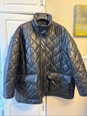 Larmarque faux leather jacket M/L